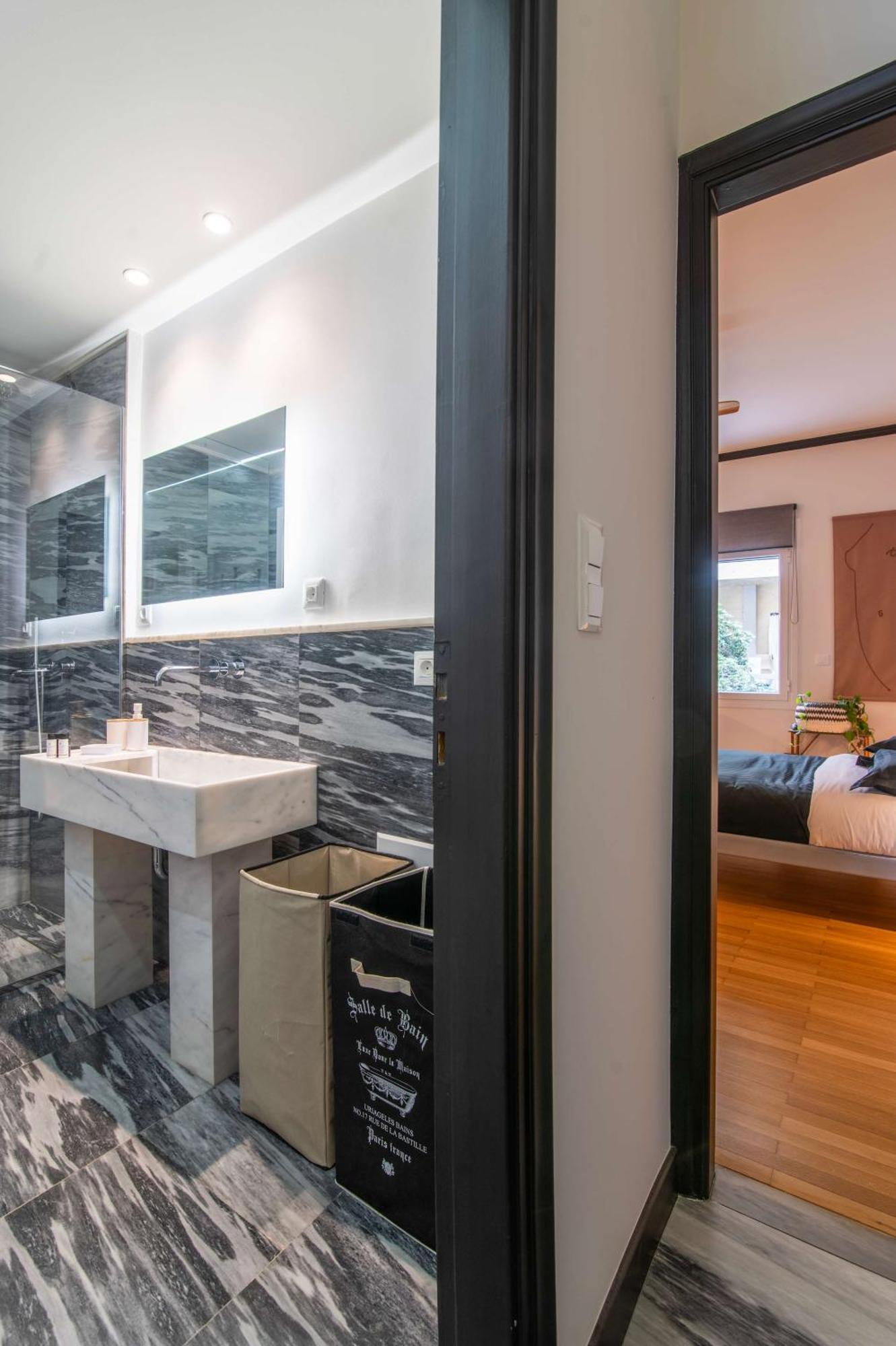 شقة O&O Group Stylish Jungle Retreat Kolonaki Center أثينا المظهر الخارجي الصورة